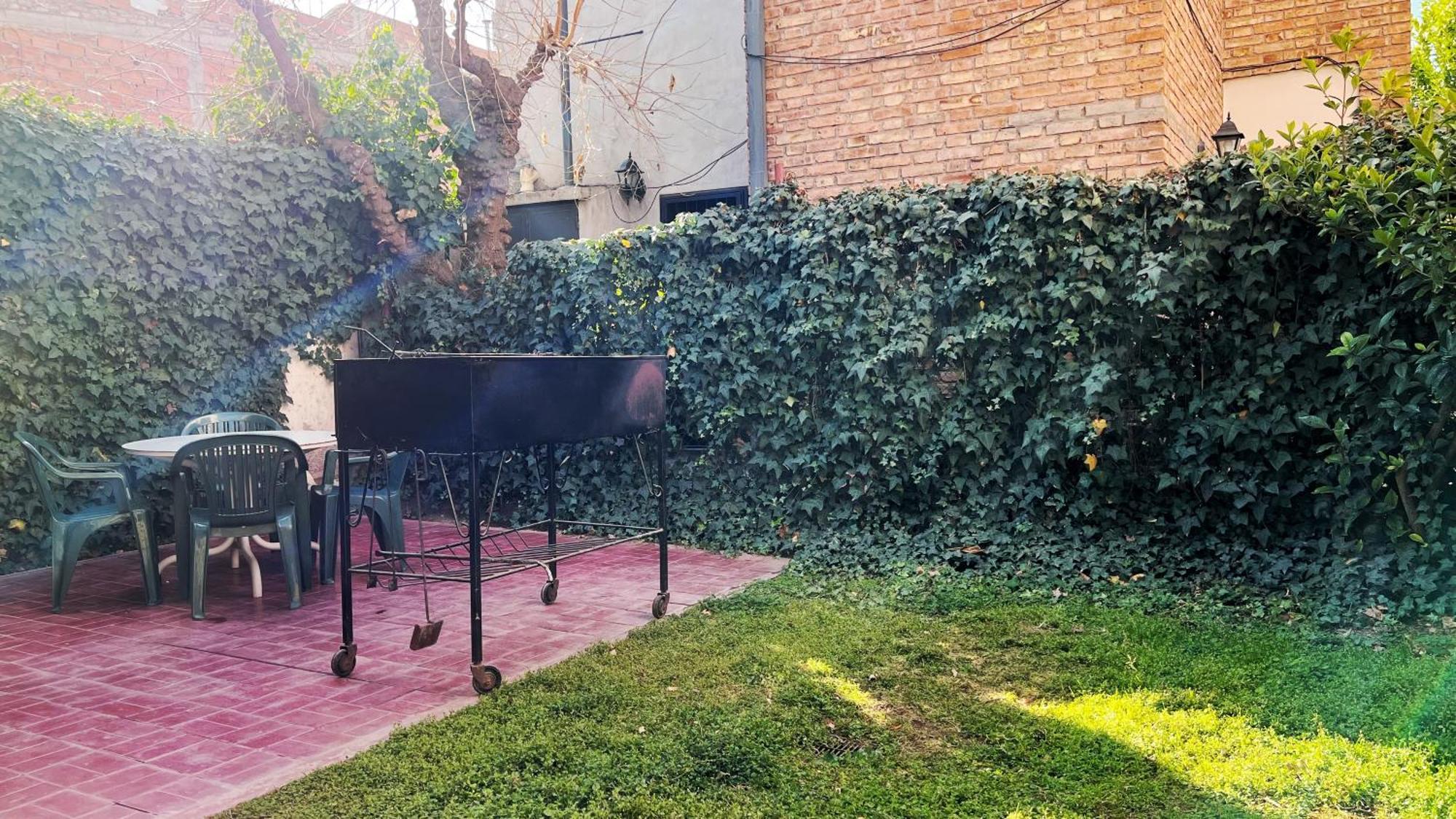 Duplex Mendoza Con Chochera Techada エクステリア 写真